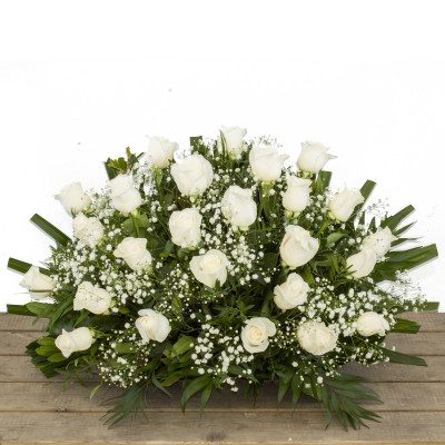 Comprar Jardinera deluxe de rosas blancas para cementerio Barcelona