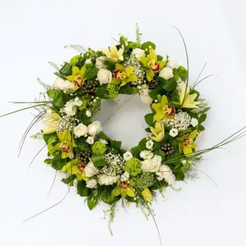 Comprar Corona Deluxe en Tonos Blancos y Amarillos en Barcelona | Flores Funerarias