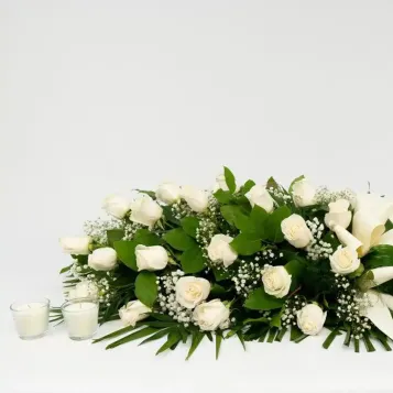 Comprar Ramo Funerario de Rosas Blancas en Barcelona | Flores para Difuntos