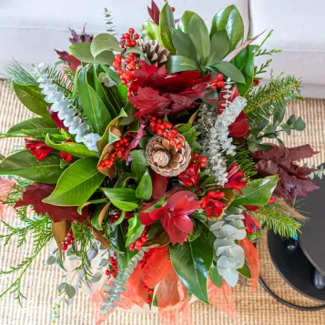 Comprar Jarrón Navidad Natural en Barcelona | Ramos y centros de flores de Navidad