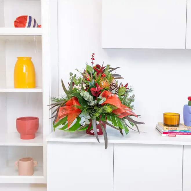 Comprar Centro navideño esencia invernal en Barcelona | Ramos y centros de flores de Navidad