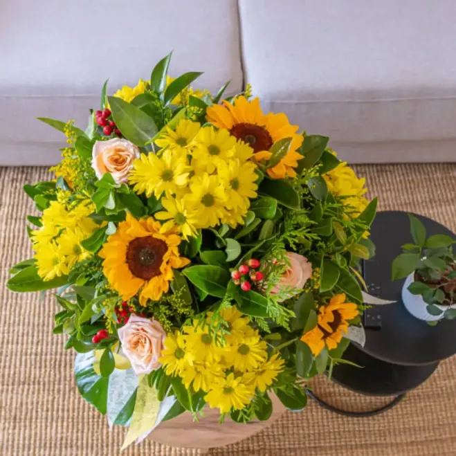 Comprar Ramo Sol de Verano en Barcelona | Flores de Verano