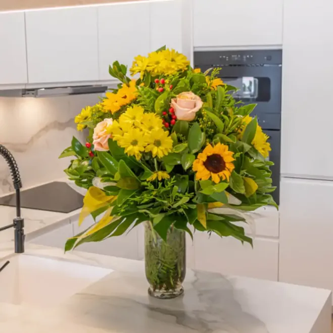 Comprar Ramo Sol de Verano en Barcelona | Flores de Verano