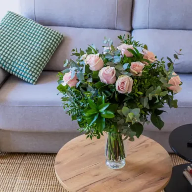 Comprar Docena de Rosas color Rosa en Barcelona | Rosas Sant Jordi