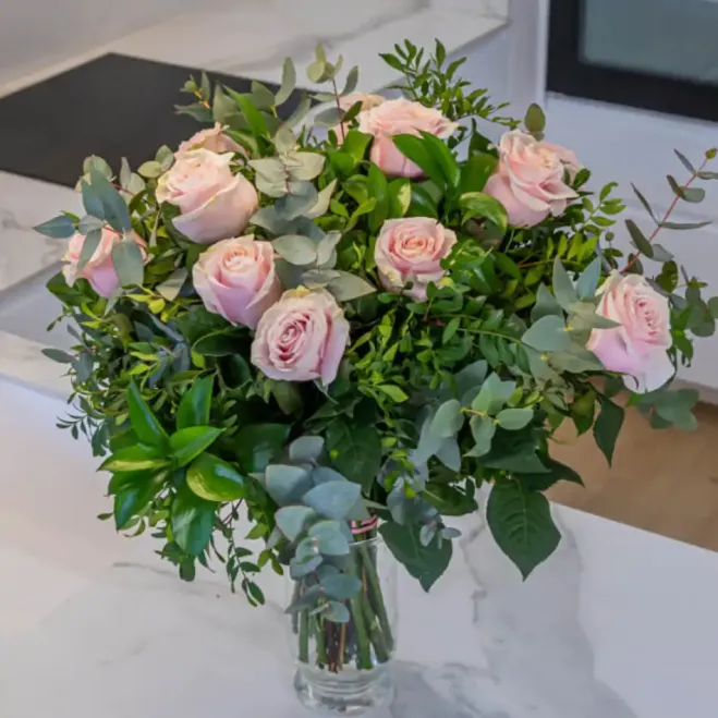 Comprar Docena de Rosas color Rosa en Barcelona | Rosas Sant Jordi