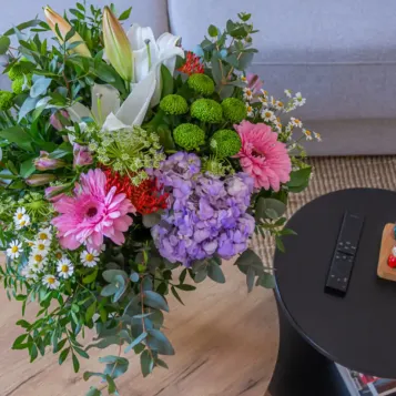 Compra Ram de Flor Variada amb Hortènsies a Barcelona | Rams de Flors