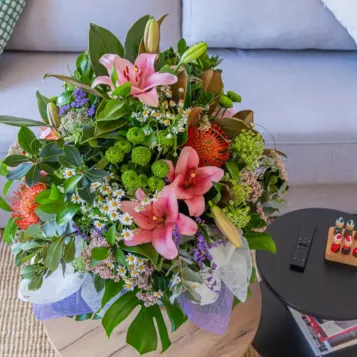 Comprar Jarrón de Flor variada Soft en Barcelona | Flores