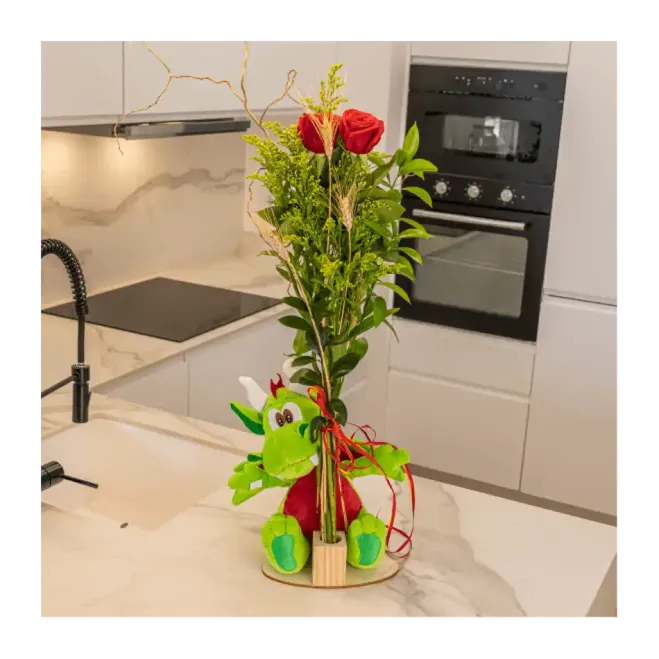 Compra Drac amb Roses a Barcelona | Roses Sant Jordi