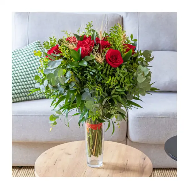 Compra Ram de 12 Roses Vermelles Sant Jordi a Barcelona | Roses Sant Jordi