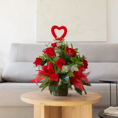 Comprar Jarrón de Cristal con 10 Rosas en Barcelona | Flores San Valentín