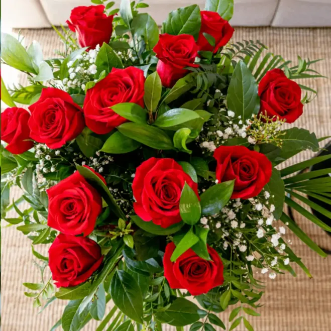 Compra Ram de 12 Roses Vermelles a Barcelona | Roses Sant Jordi