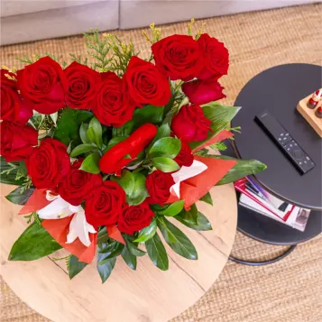 Compra Cor Floral de Roses Rojas Especial per a Sant Valentí a Barcelona | Flors Sant Valentí