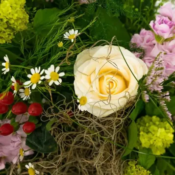 Comprar Ramo Funerario Aire Romántico en Barcelona | Flores para Funeral