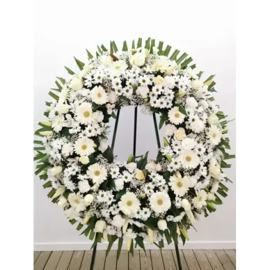 Comprar Corona Anemona en tons blancs a Barcelona | Corones