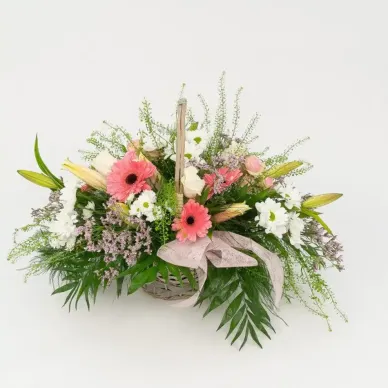 Comprar Cesta Romántica en Barcelona | Centros de Flores 2