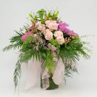 Comprar Jarrón de Flor Según Temporada a Grupos en Barcelona | Centros de Flores