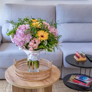 Compra Ram d'Hortènsies Brisa Delicada a Barcelona | Rams de Flors