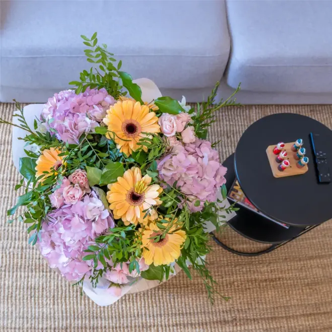 Compra Ram d'Hortènsies Brisa Delicada a Barcelona | Rams de Flors