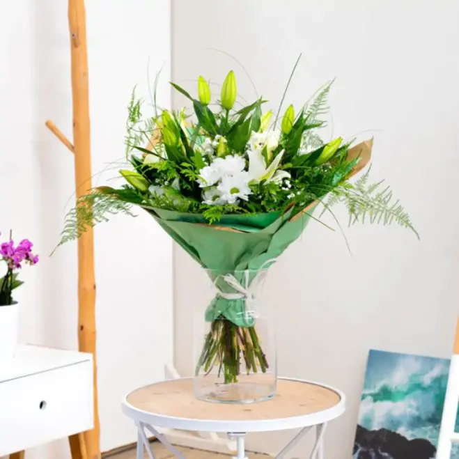 Comprar Ramo de Lilium, Margarita y Rosa en Barcelona | Ramos de Flores