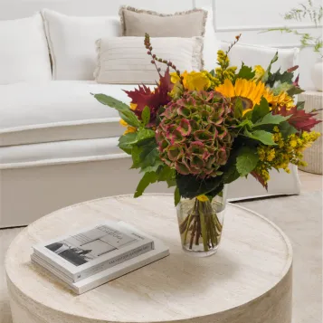 Comprar Ramo de Hortensias y Girasol en Barcelona | Flores de Otoño