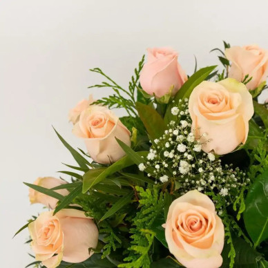 Personaliza tu jarrón de rosas 2