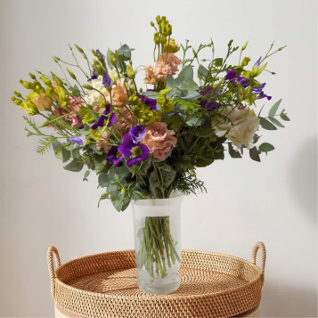 Ram de lisianthus – Delicadesa floral per a regalar o decorar