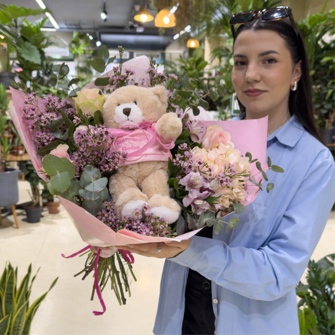 Ram de flors per naixement amb peluix | Regal original nadó