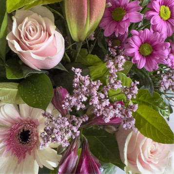 Compra Gerro de Flors Segons Temporada a Grups a Barcelona | Centres de Flors