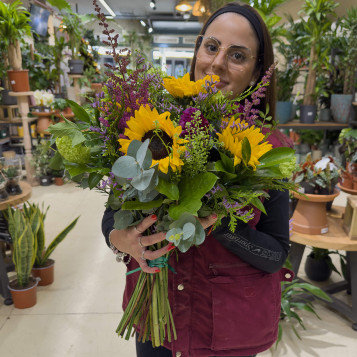 Ram Silvestre amb Gira-sols | Bouquet Natural i Alegre a Barcelona | Flors Navarro