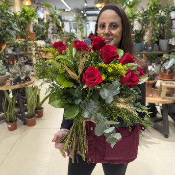 Ramo de 10 rosas rojas | Bouquet clásico para Sant Jordi