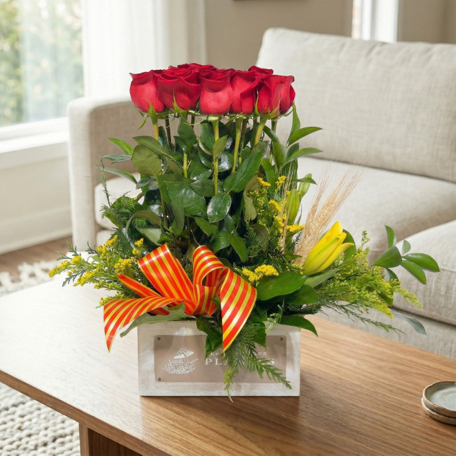 Centre vertical de 15 roses vermelles a base de fusta | Sant Jordi premium