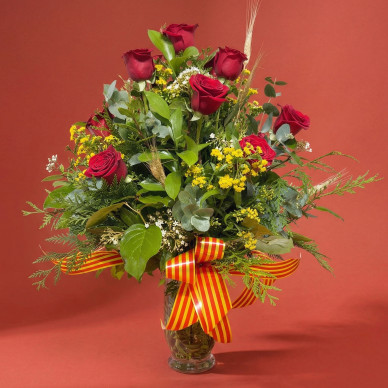 Jarrón con 12 rosas rojas | Centro elegante para Sant Jordi