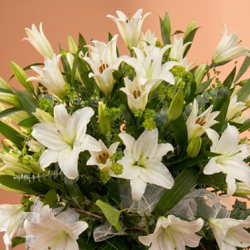 Comprar Hermoso Jarrón de Lilium Oriental en Barcelona | Centros de flores