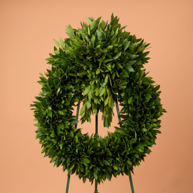 Comprar Corona de Laurel en Barcelona | Flores para Difuntos