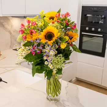 Flores para Regalar en Verano: Las Mejores Opciones para Cada Ocasión