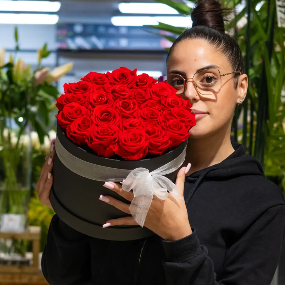 Caja de 25 rosas preservadas