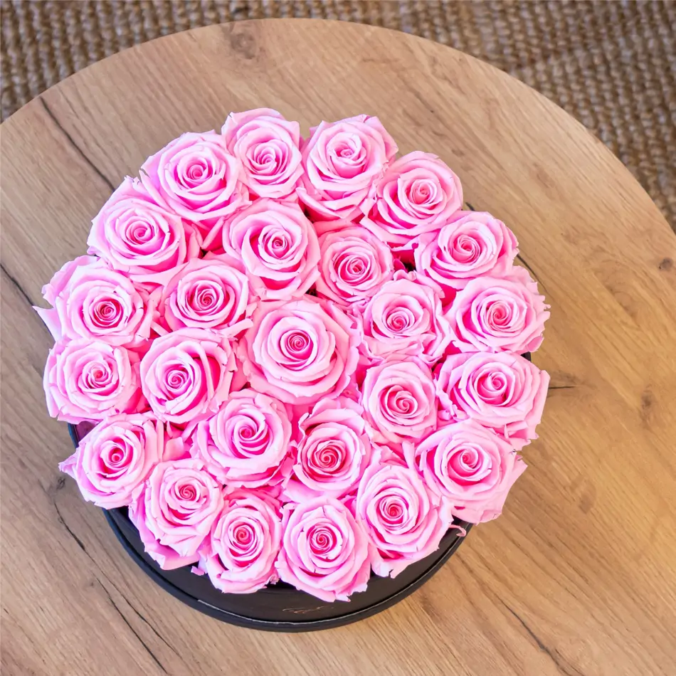 Caixa 25 roses roses preservades