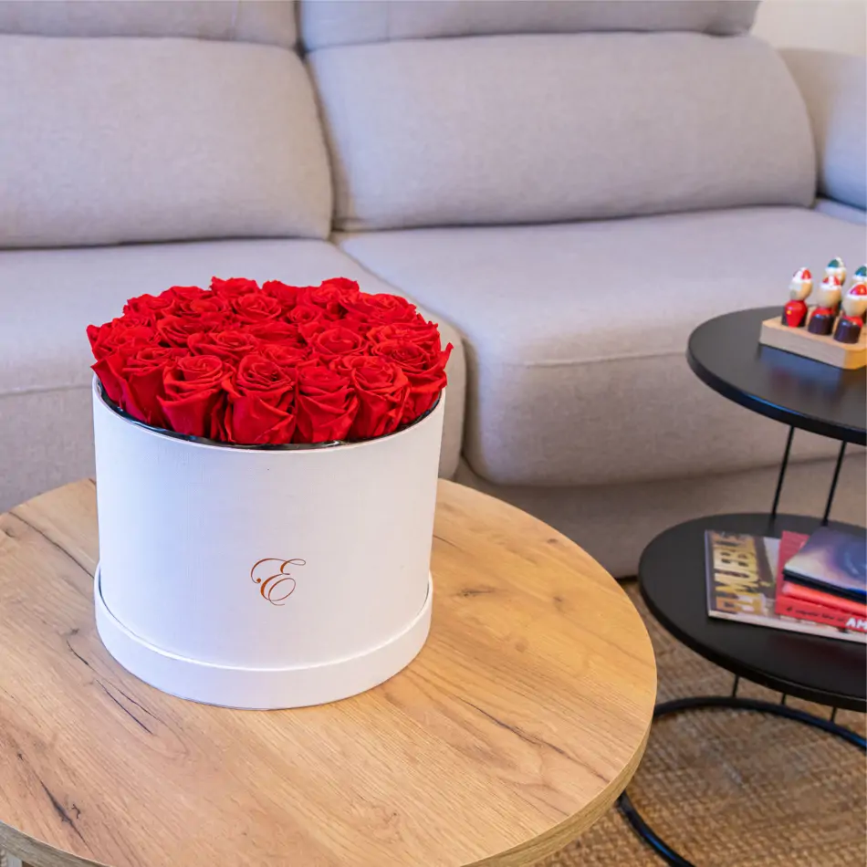 Caixa Luxe amb 25 Roses Liofilitzades