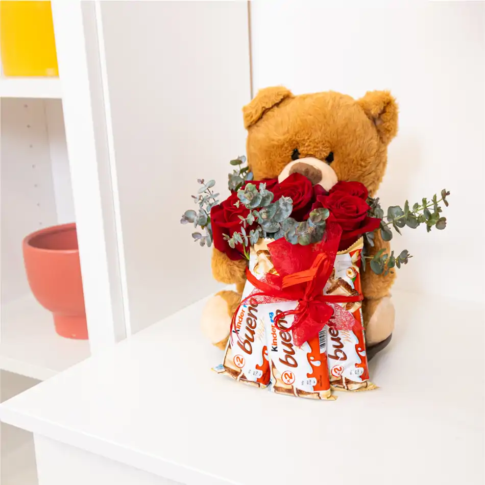 Peluche con Rosas Rojas y Chocolatina: El Regalo Perfecto para San Valentín.Sv10