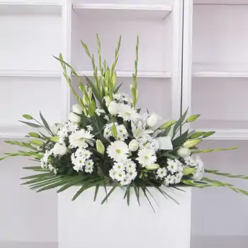 Comprar Cojín flores variadas tonos blancos en Barcelona