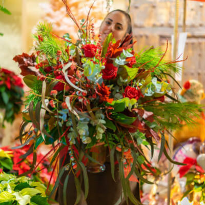 10 Ideas de cómo convertir ramas secas en hermosos centros de mesa   Decoración de unas, Decoracion de floreros, Decoracion con jarrones